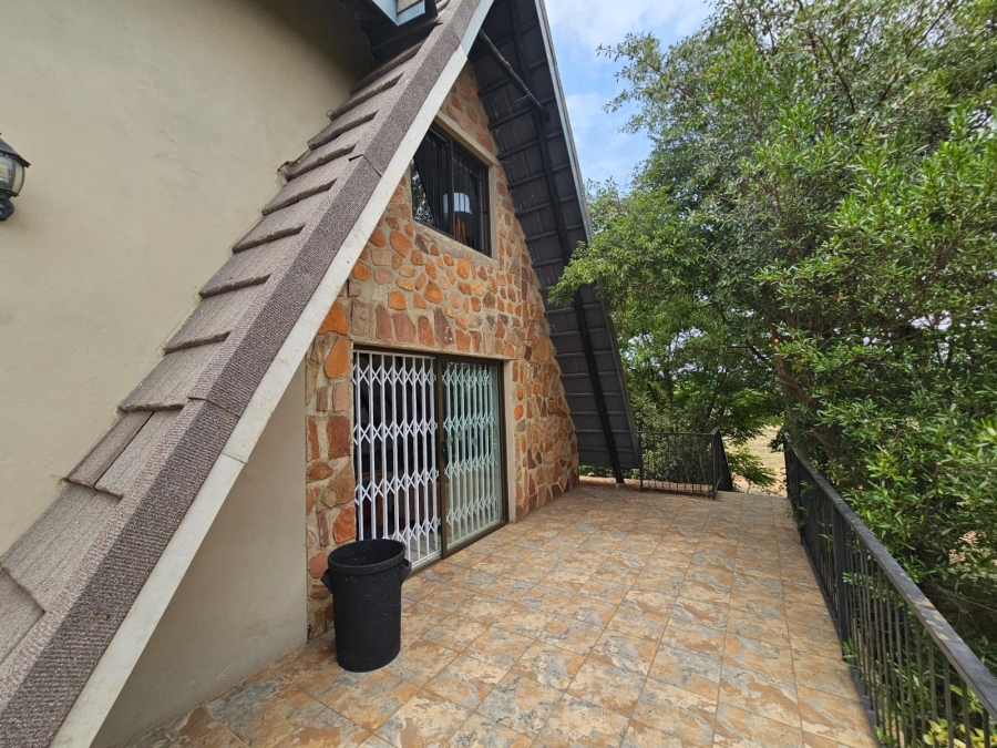 4 Bedroom Property for Sale in Utopia Nature Estate North West